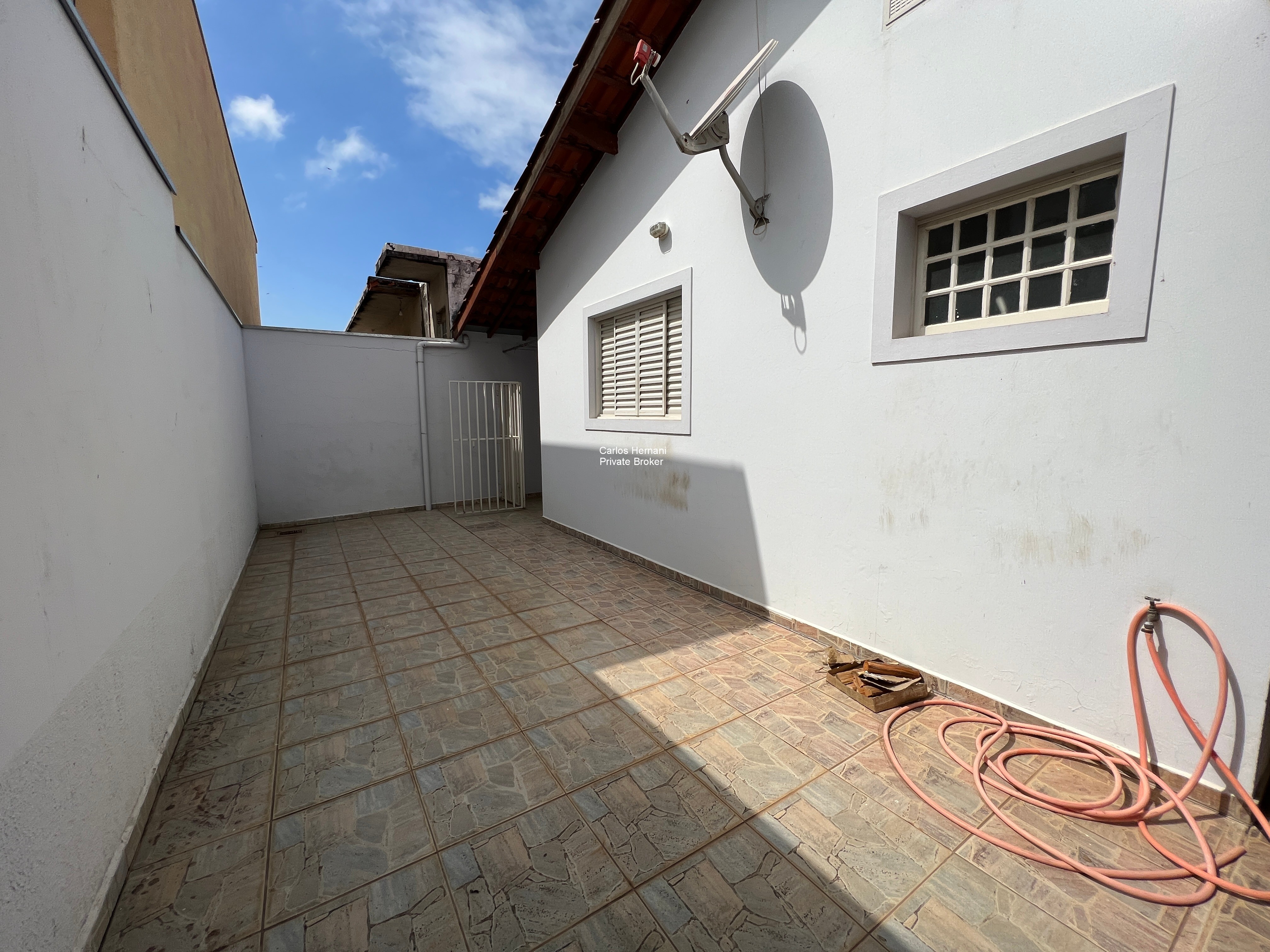 Casa à venda com 3 quartos, 301m² - Foto 22