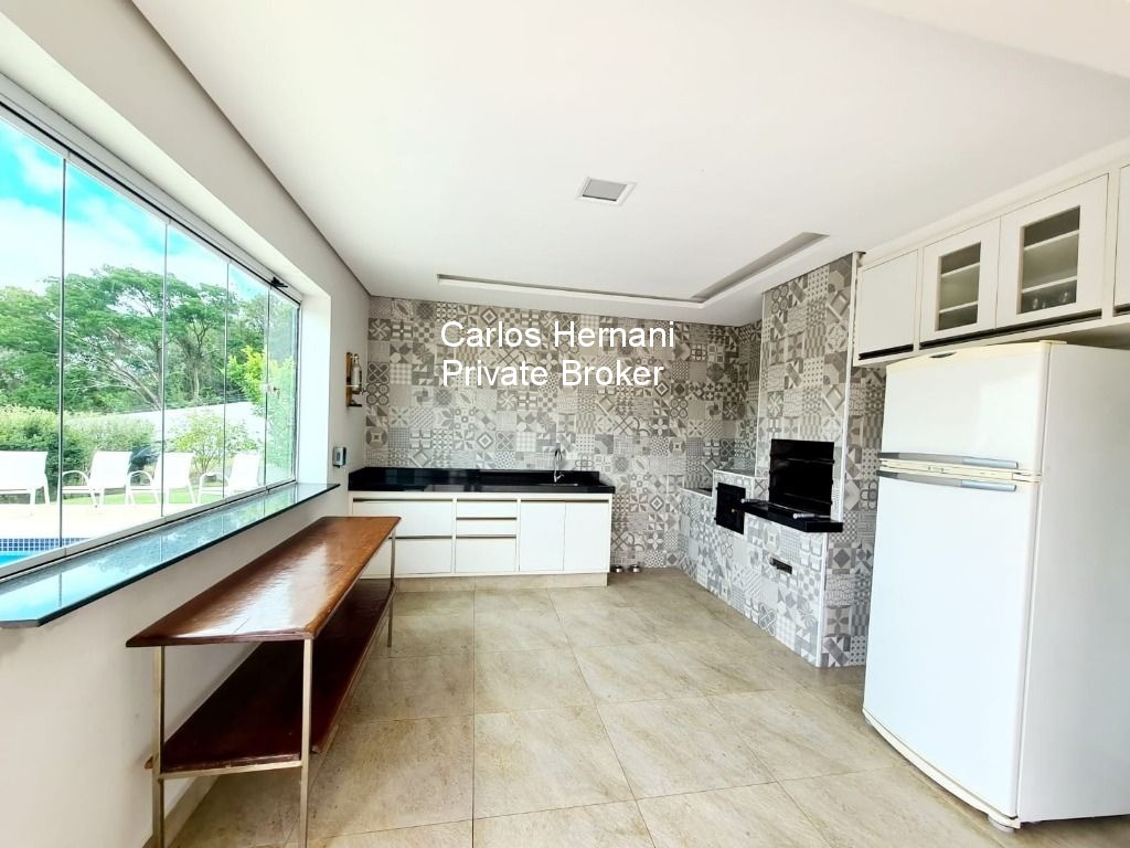 Casa à venda e aluguel com 4 quartos, 600m² - Foto 9