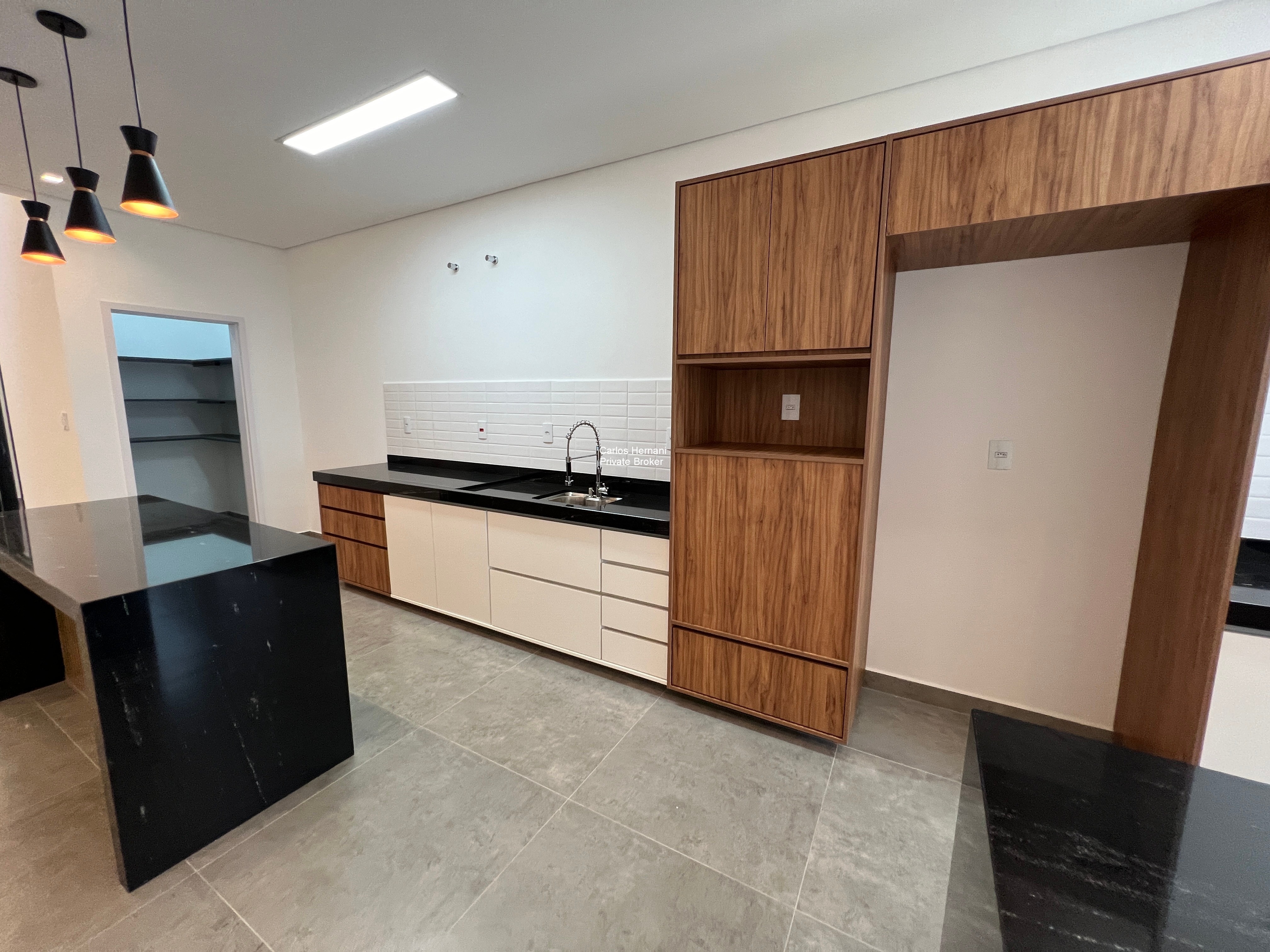 Casa à venda com 3 quartos, 280m² - Foto 10