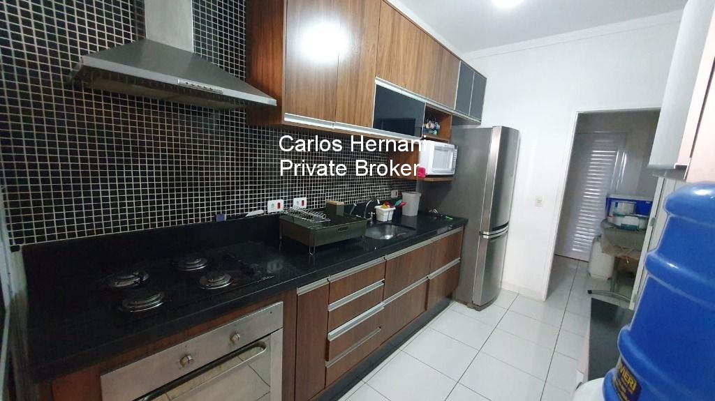 Casa à venda com 3 quartos, 272m² - Foto 12