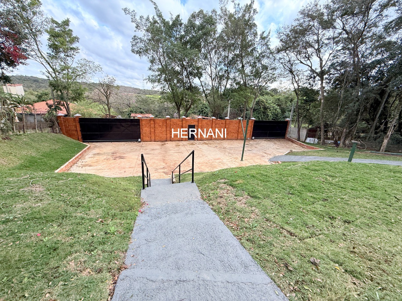 Chácara, 3 quartos, 2520 m² - Foto 2