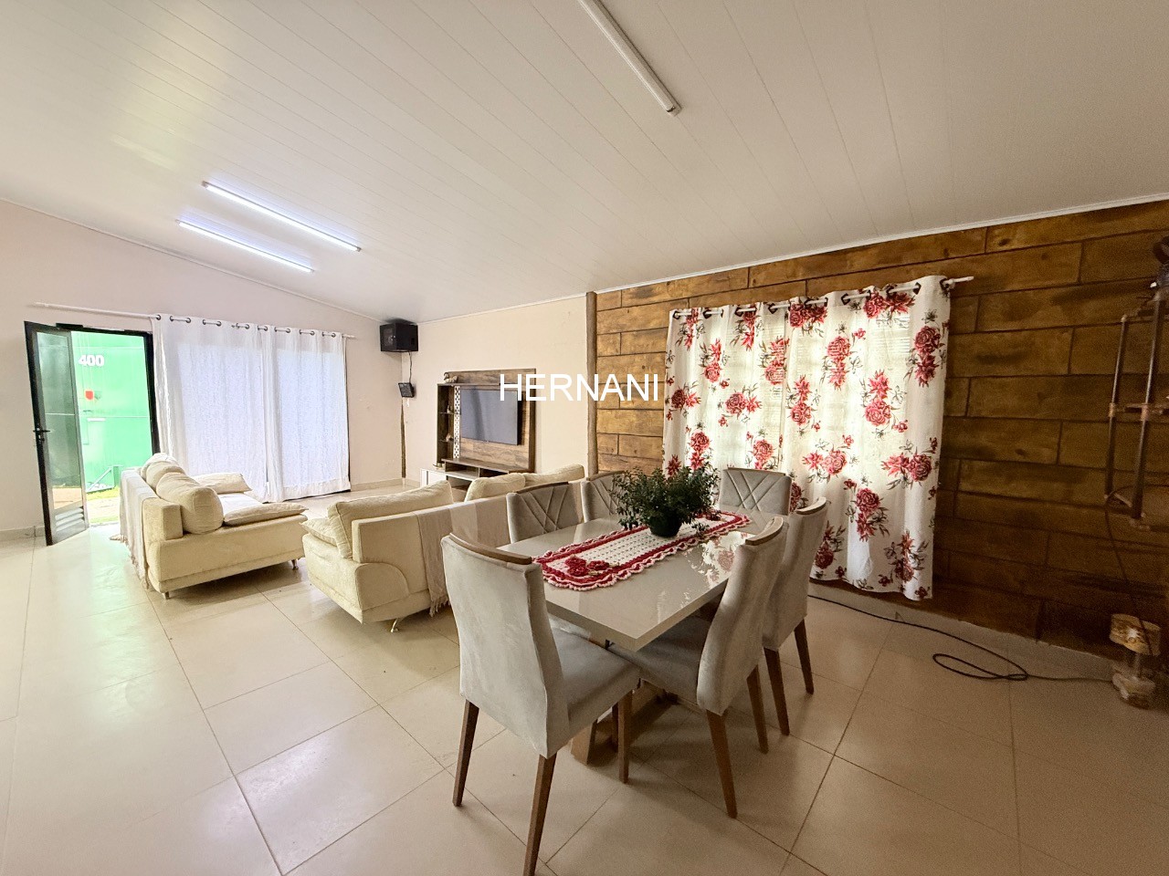 Chácara, 3 quartos, 2520 m² - Foto 9