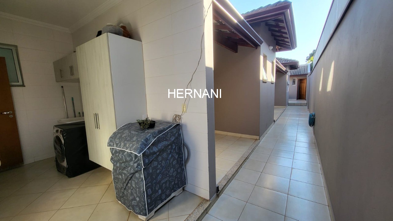 Casa, 3 quartos, 270 m² - Foto 7