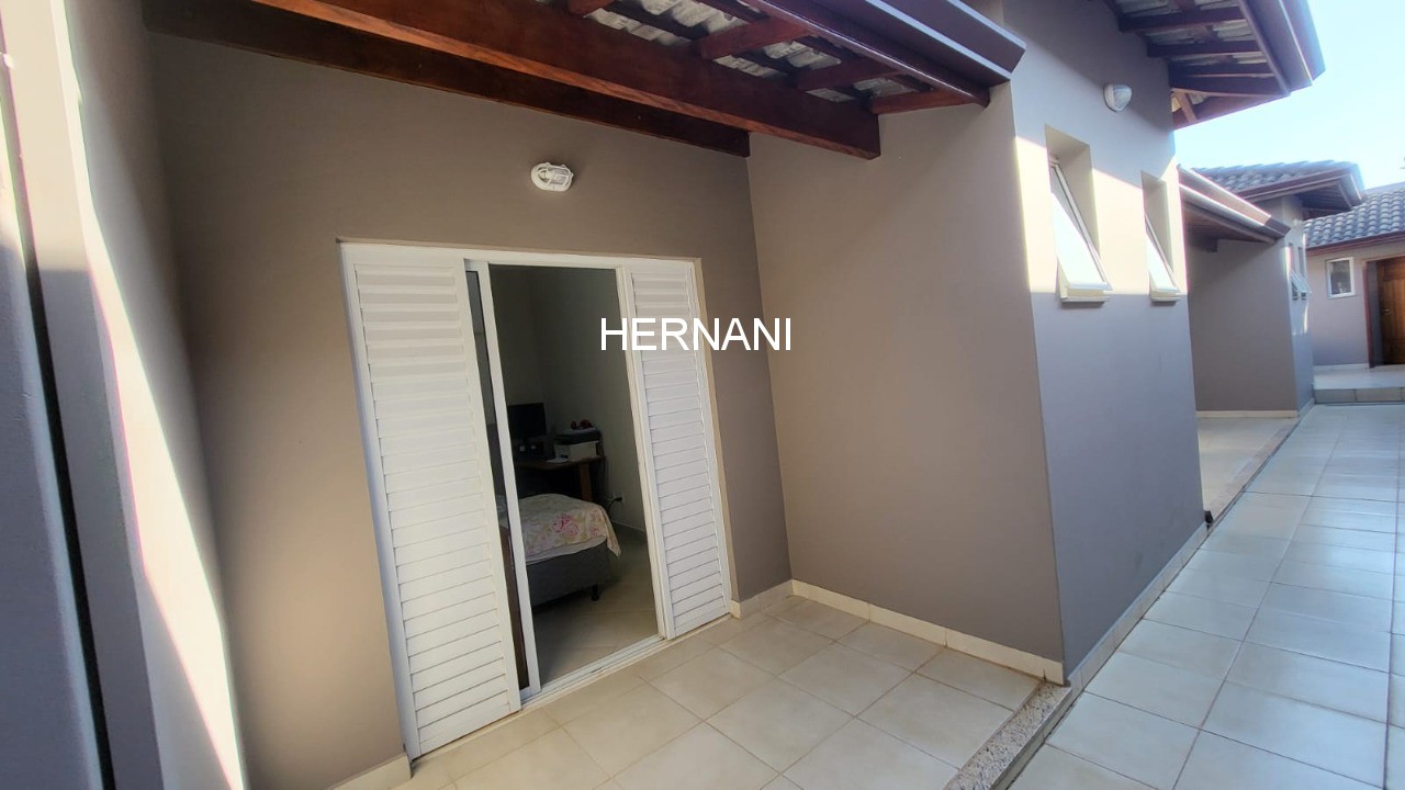 Casa, 3 quartos, 270 m² - Foto 9