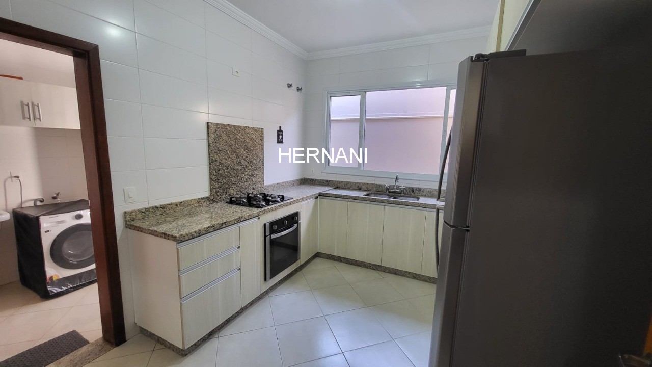 Casa, 3 quartos, 270 m² - Foto 24