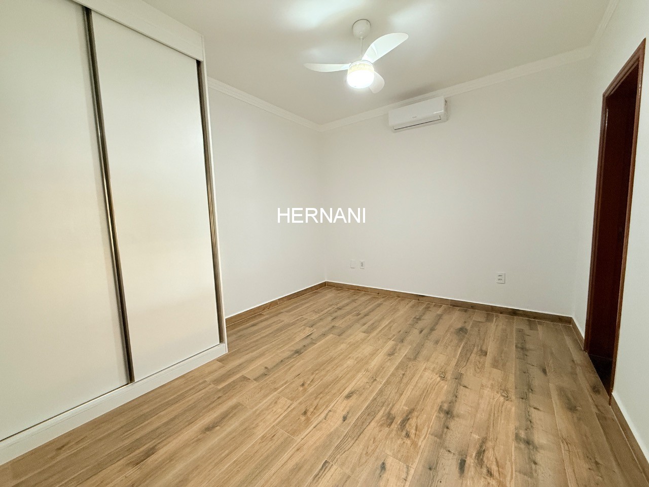 Casa, 3 quartos, 308 m² - Foto 7
