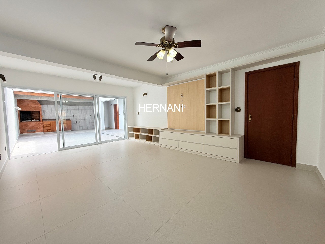 Casa, 4 quartos, 270 m² - Foto 19