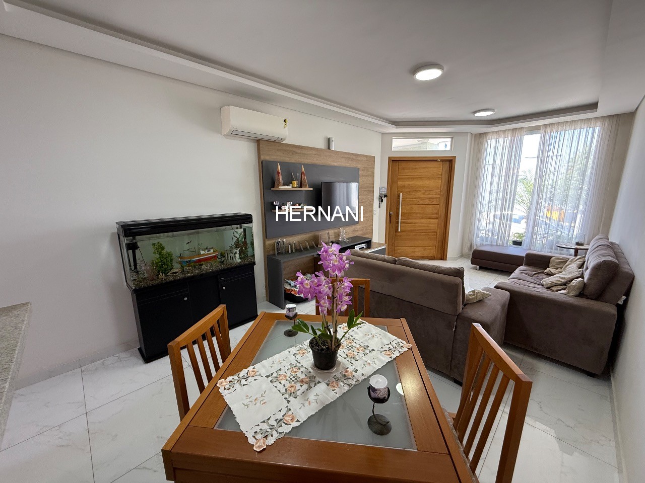 Casa, 3 quartos, 250 m² - Foto 13