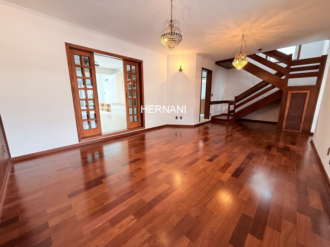 Casa, 4 quartos, 270 m² - Foto 26