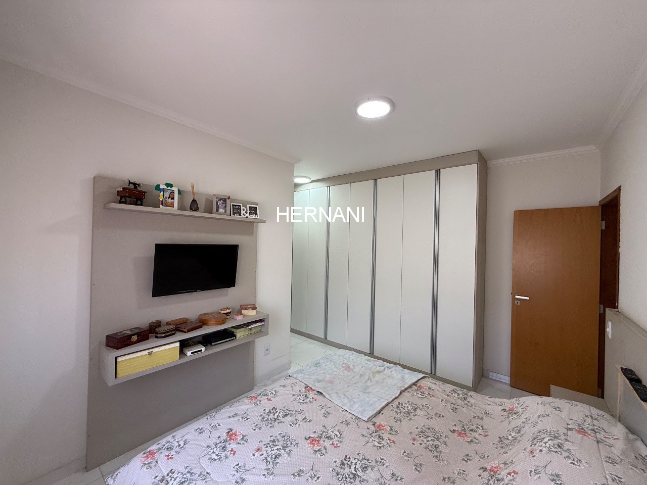 Casa, 3 quartos, 250 m² - Foto 10