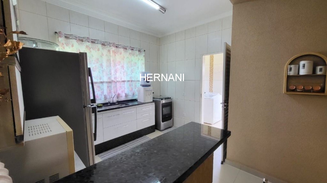 Casa, 3 quartos, 295 m² - Foto 8