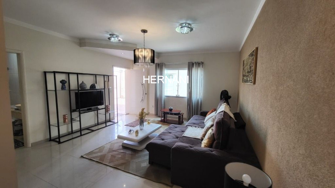 Casa, 3 quartos, 295 m² - Foto 3
