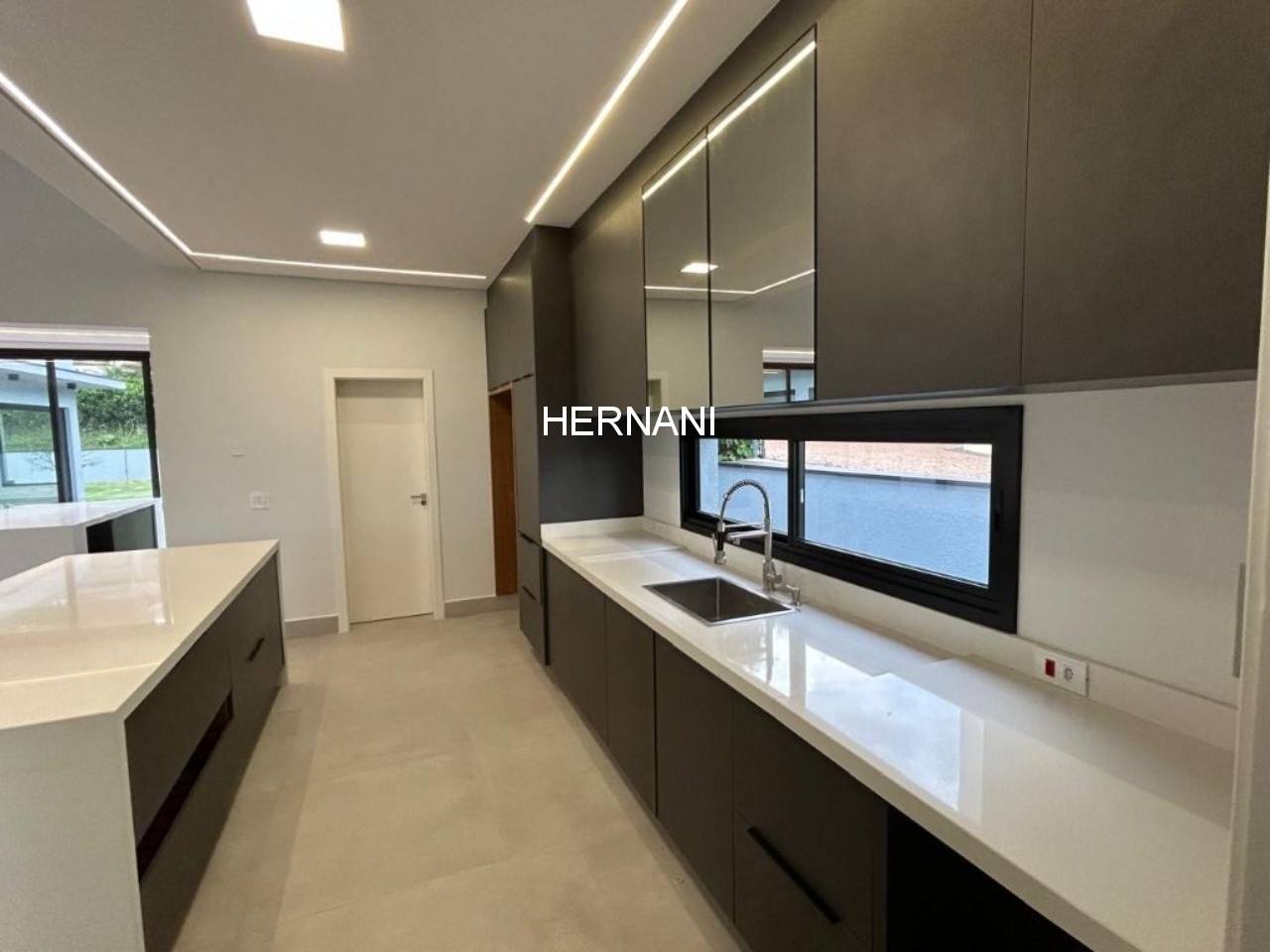 Casa, 3 quartos, 852 m² - Foto 2
