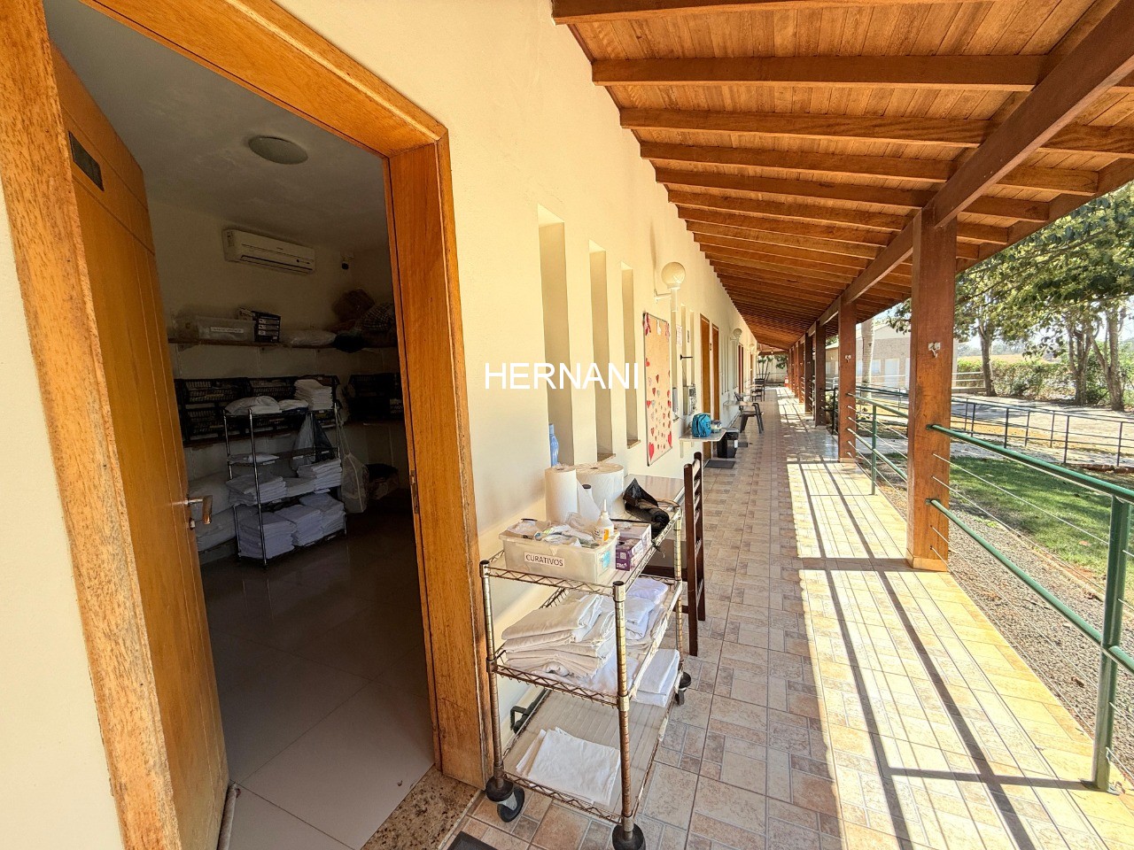 Sítio, 28 quartos, 9800 m² - Foto 11