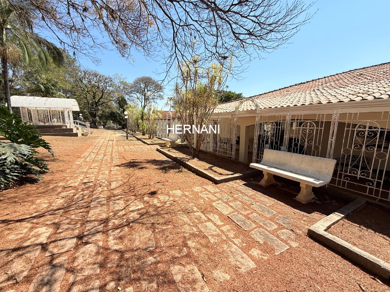 Sítio, 28 quartos, 9800 m² - Foto 14