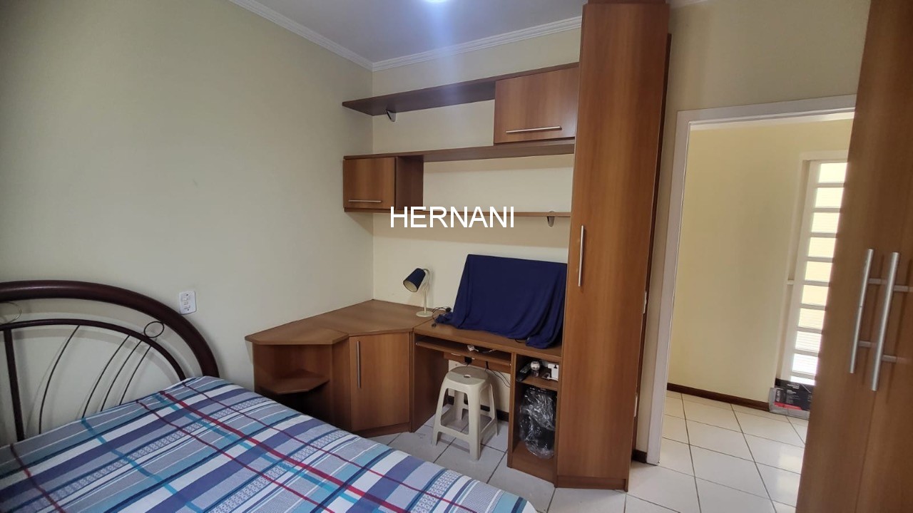 Casa, 3 quartos, 200 m² - Foto 14