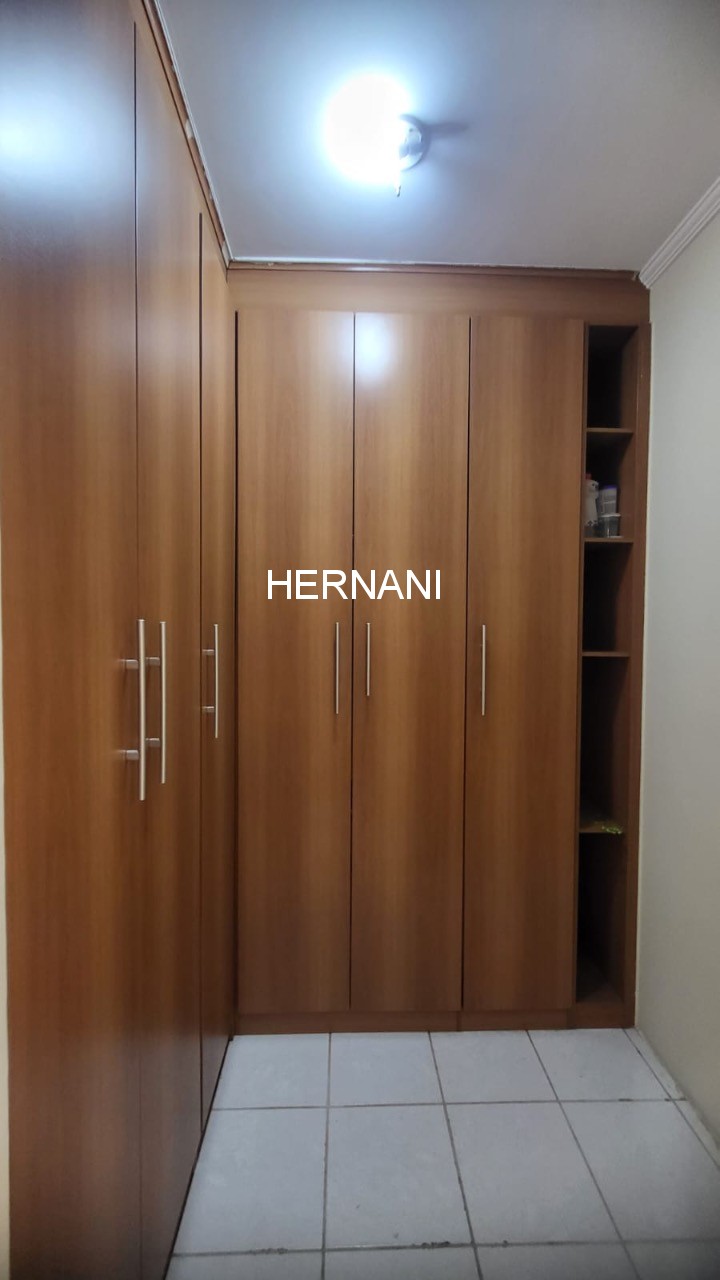 Casa, 3 quartos, 200 m² - Foto 13