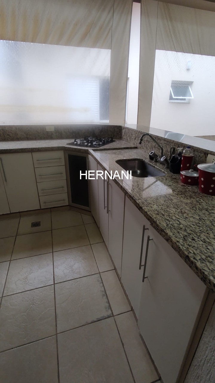 Casa, 3 quartos, 300 m² - Foto 4