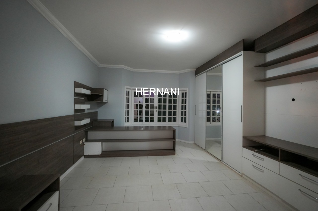 Casa, 3 quartos, 360 m² - Foto 44