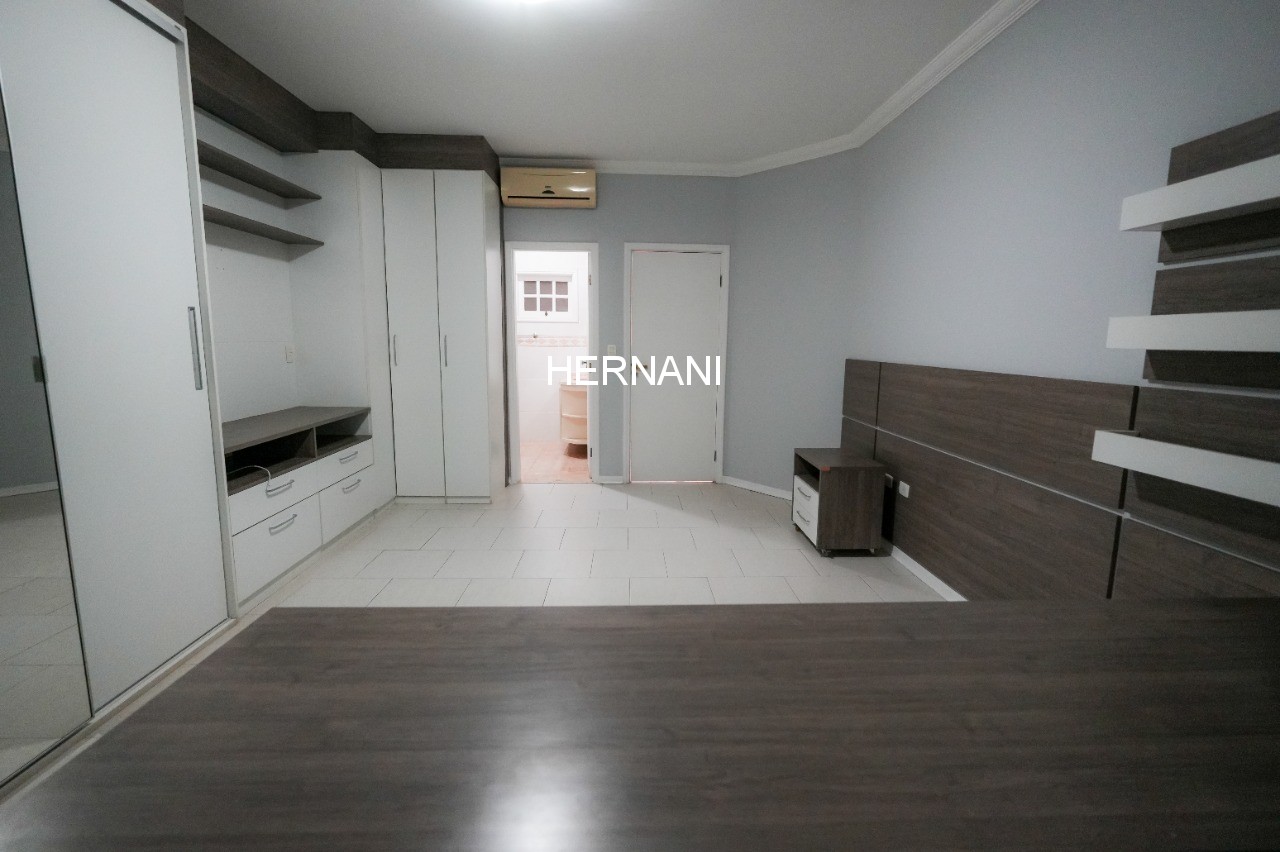 Casa, 3 quartos, 360 m² - Foto 46