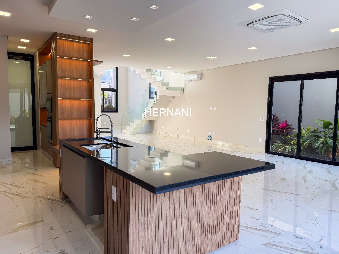 Casa, 4 quartos, 360 m² - Foto 23