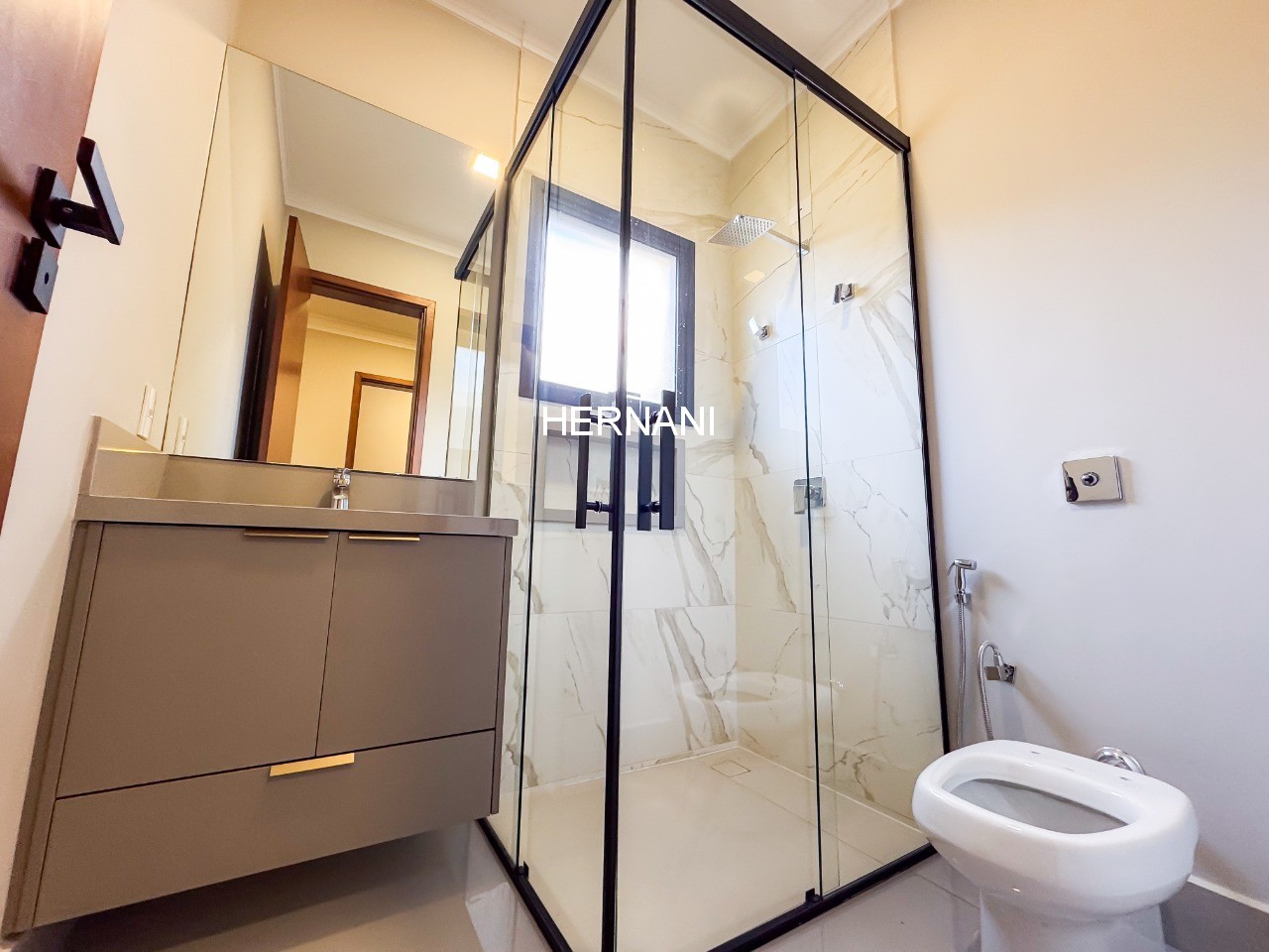 Casa, 4 quartos, 360 m² - Foto 35