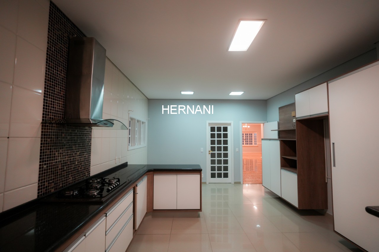 Casa, 3 quartos, 360 m² - Foto 23