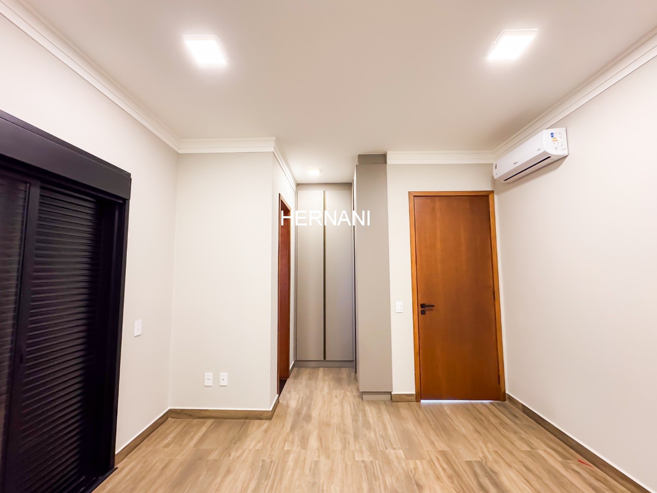 Casa, 4 quartos, 360 m² - Foto 42