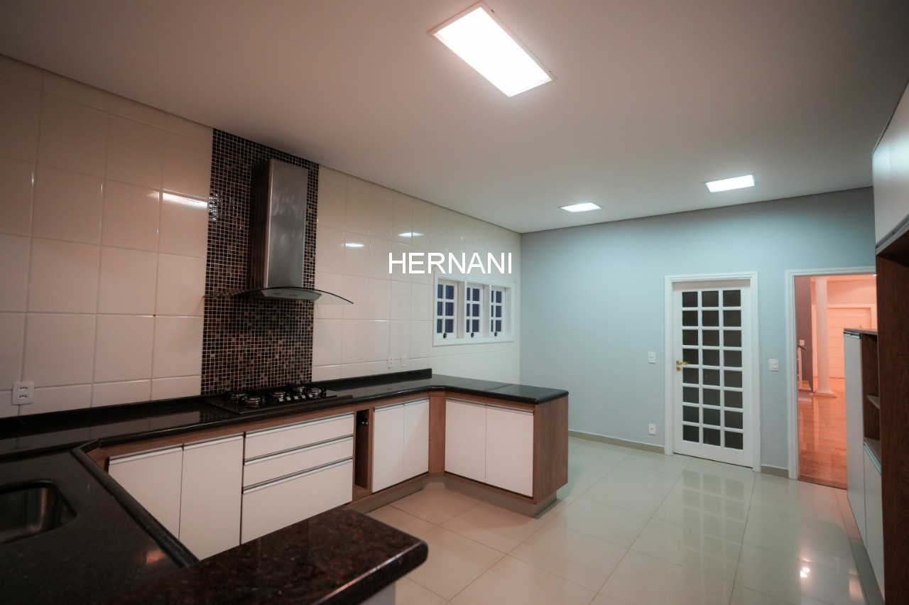 Casa, 3 quartos, 360 m² - Foto 24