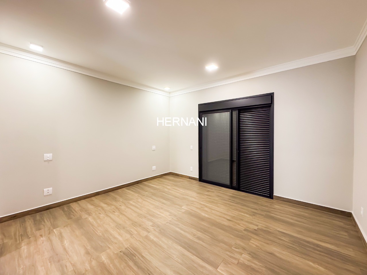 Casa, 4 quartos, 360 m² - Foto 26