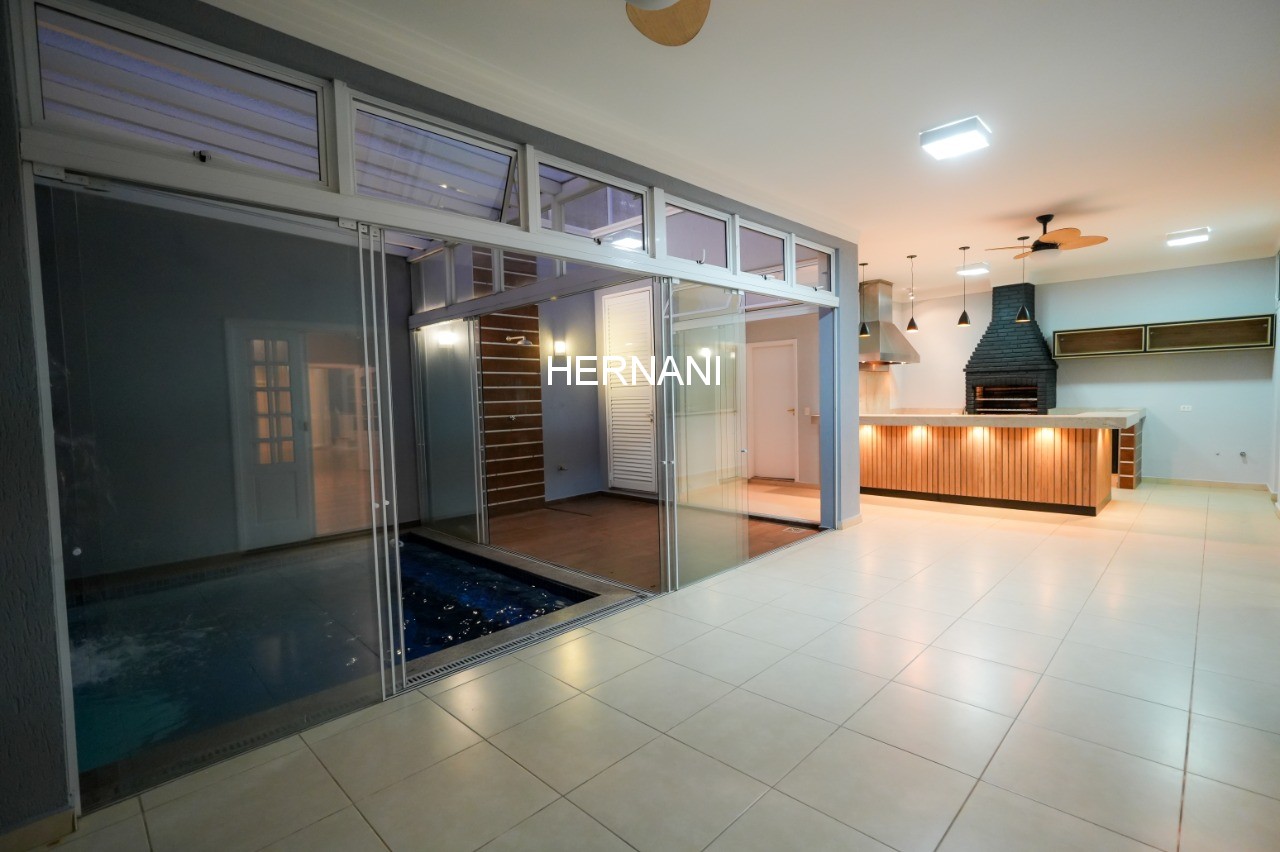 Casa, 3 quartos, 360 m² - Foto 33