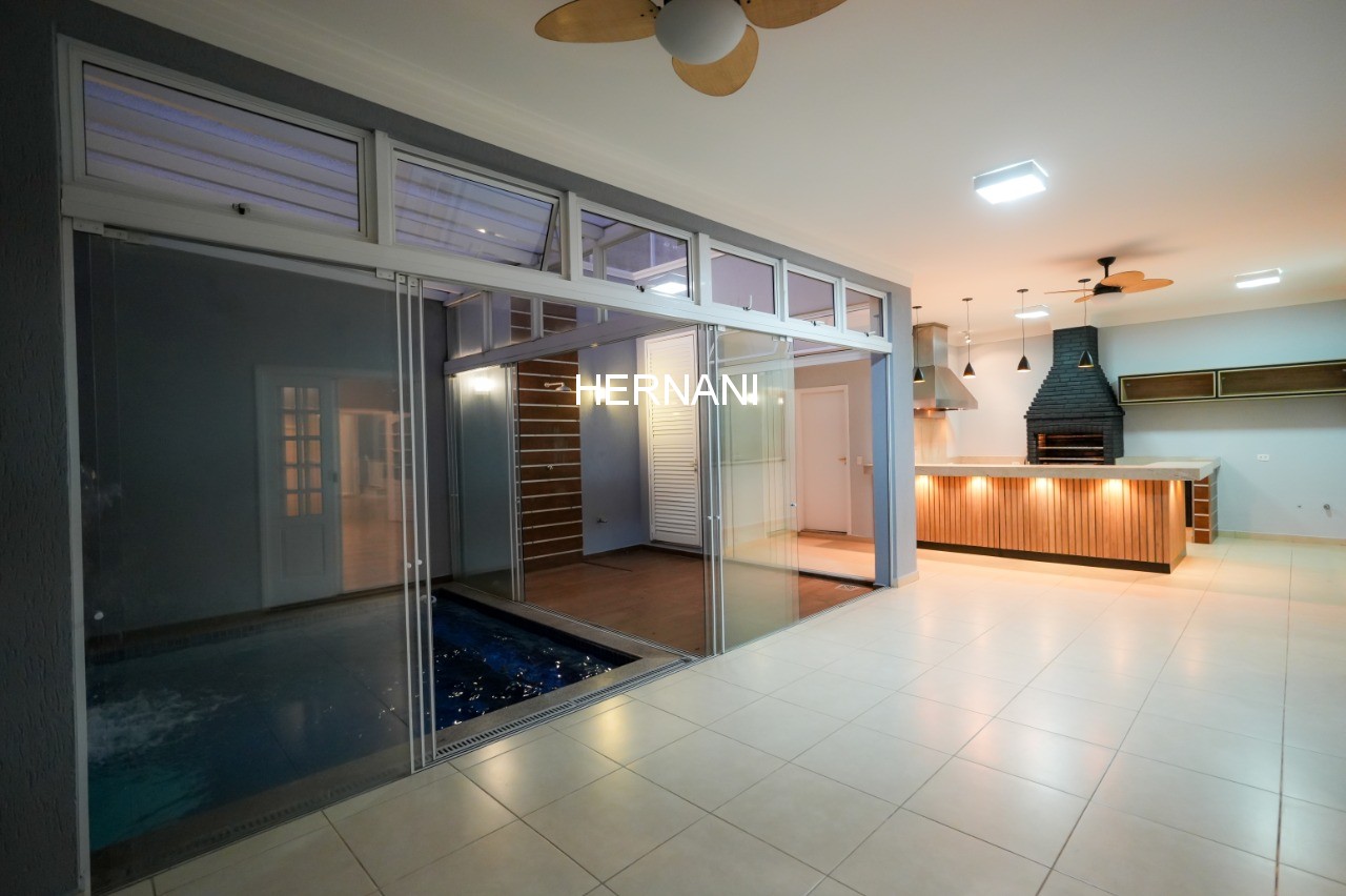 Casa, 3 quartos, 360 m² - Foto 32