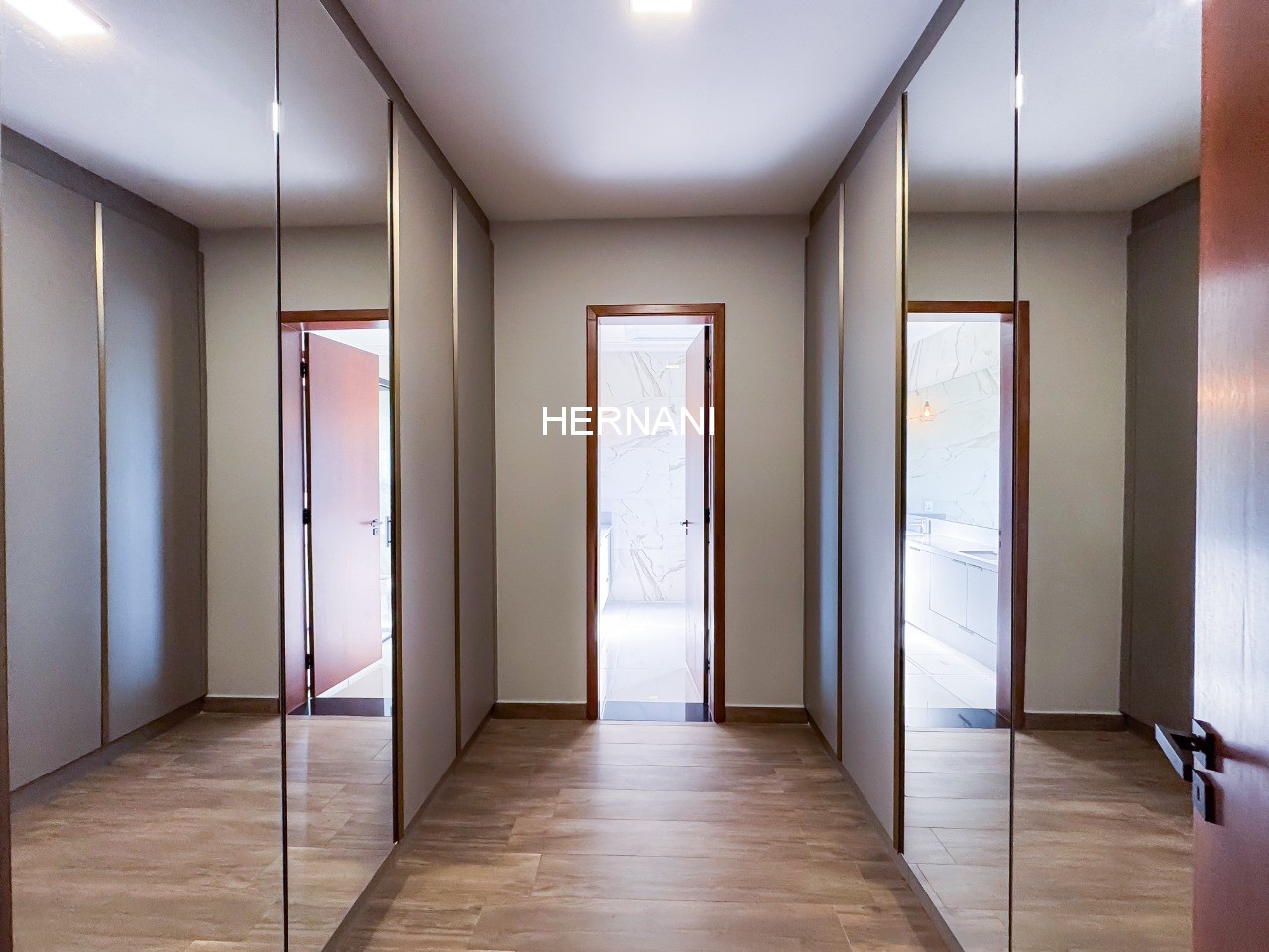 Casa, 4 quartos, 360 m² - Foto 28
