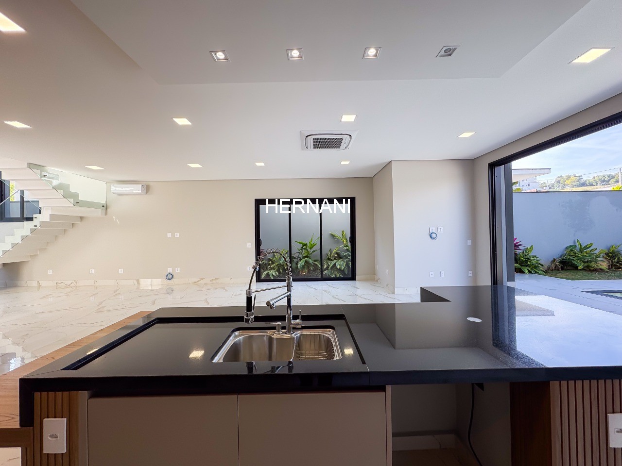 Casa, 4 quartos, 360 m² - Foto 12