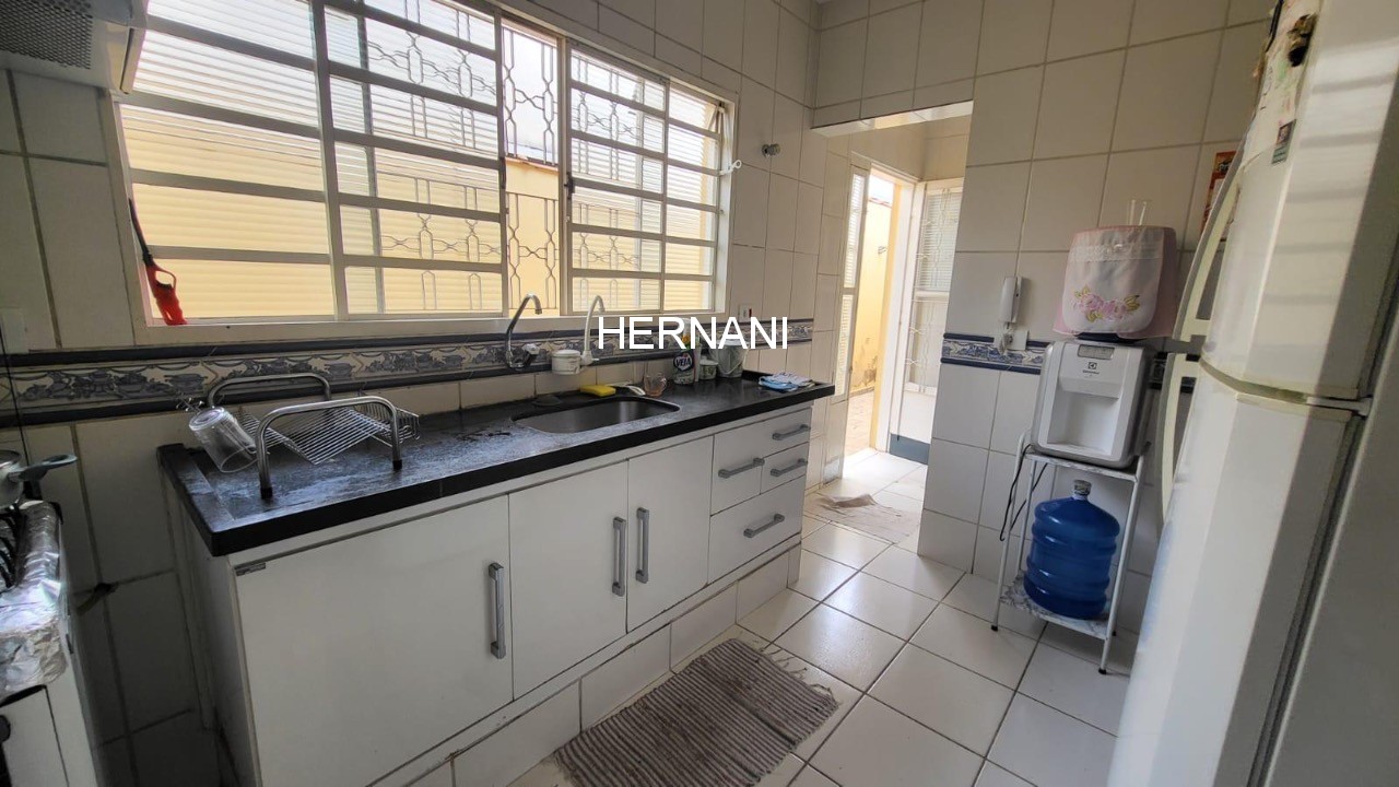 Casa, 3 quartos, 200 m² - Foto 5