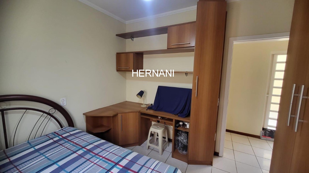 Casa, 3 quartos, 200 m² - Foto 14