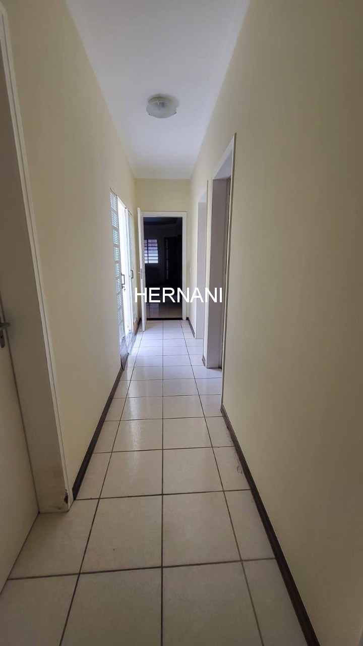 Casa, 3 quartos, 200 m² - Foto 3