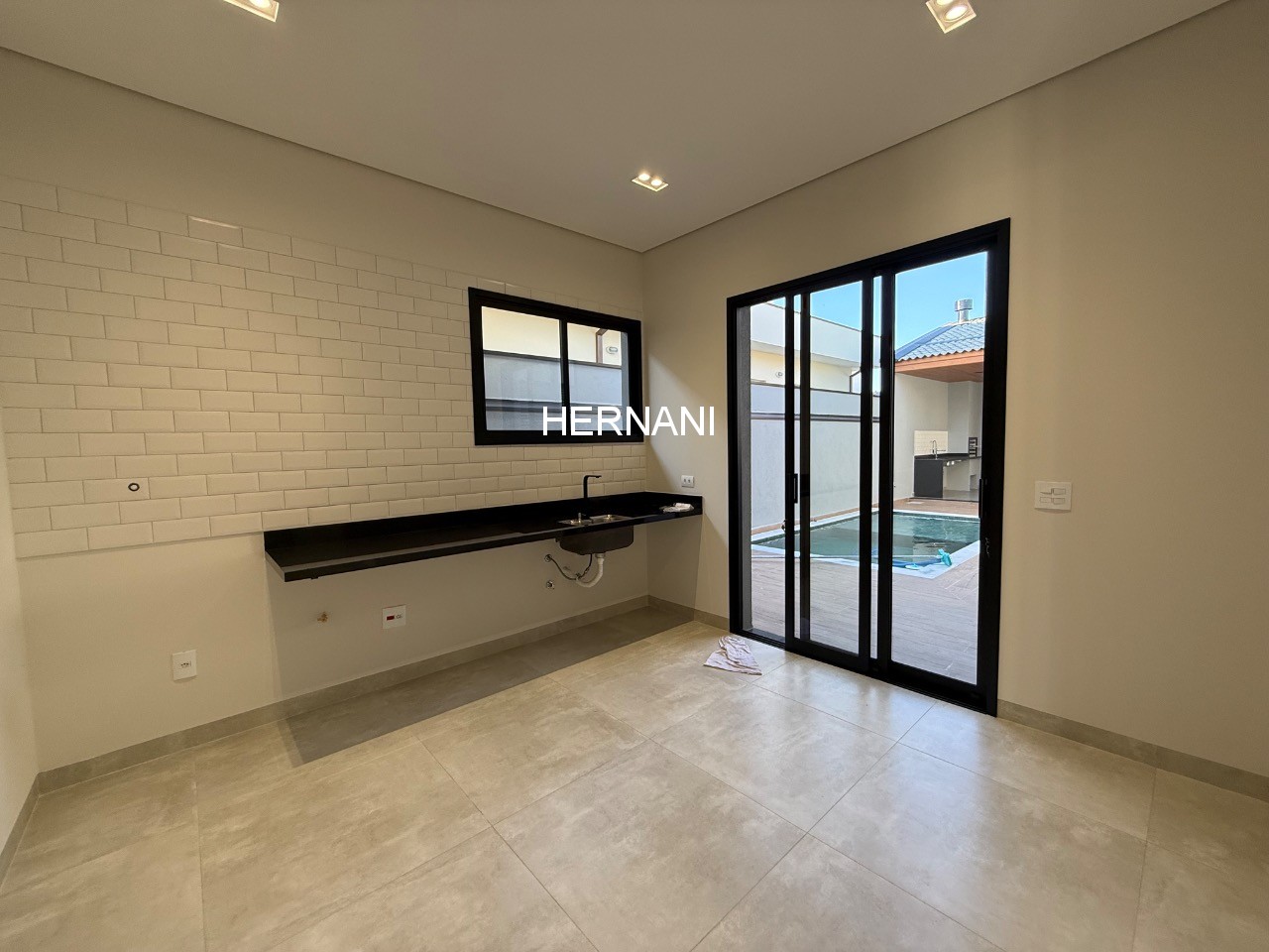 Casa, 3 quartos, 300 m² - Foto 17
