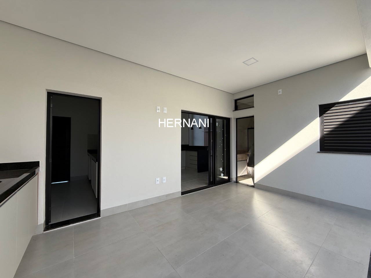 Casa, 3 quartos, 250 m² - Foto 13