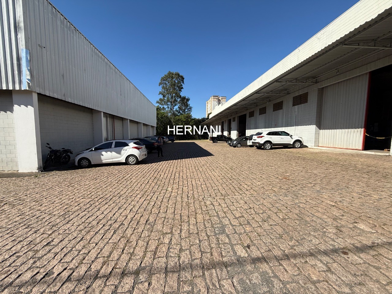 Depósito-Galpão, 8691 m² - Foto 1
