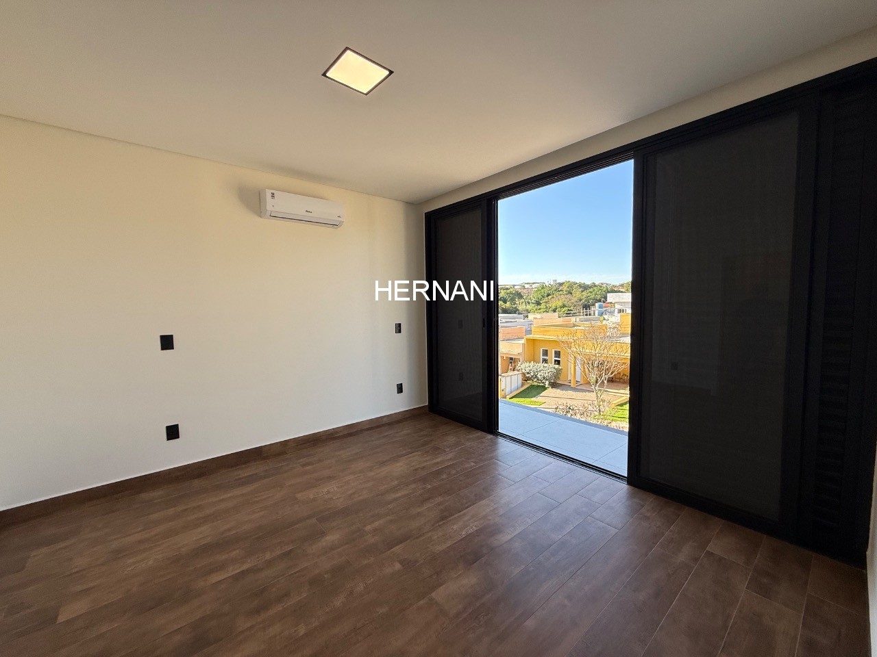 Casa, 3 quartos, 271 m² - Foto 4