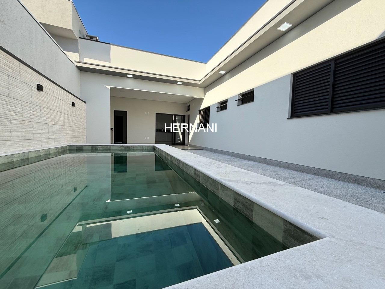 Casa, 3 quartos, 250 m² - Foto 11