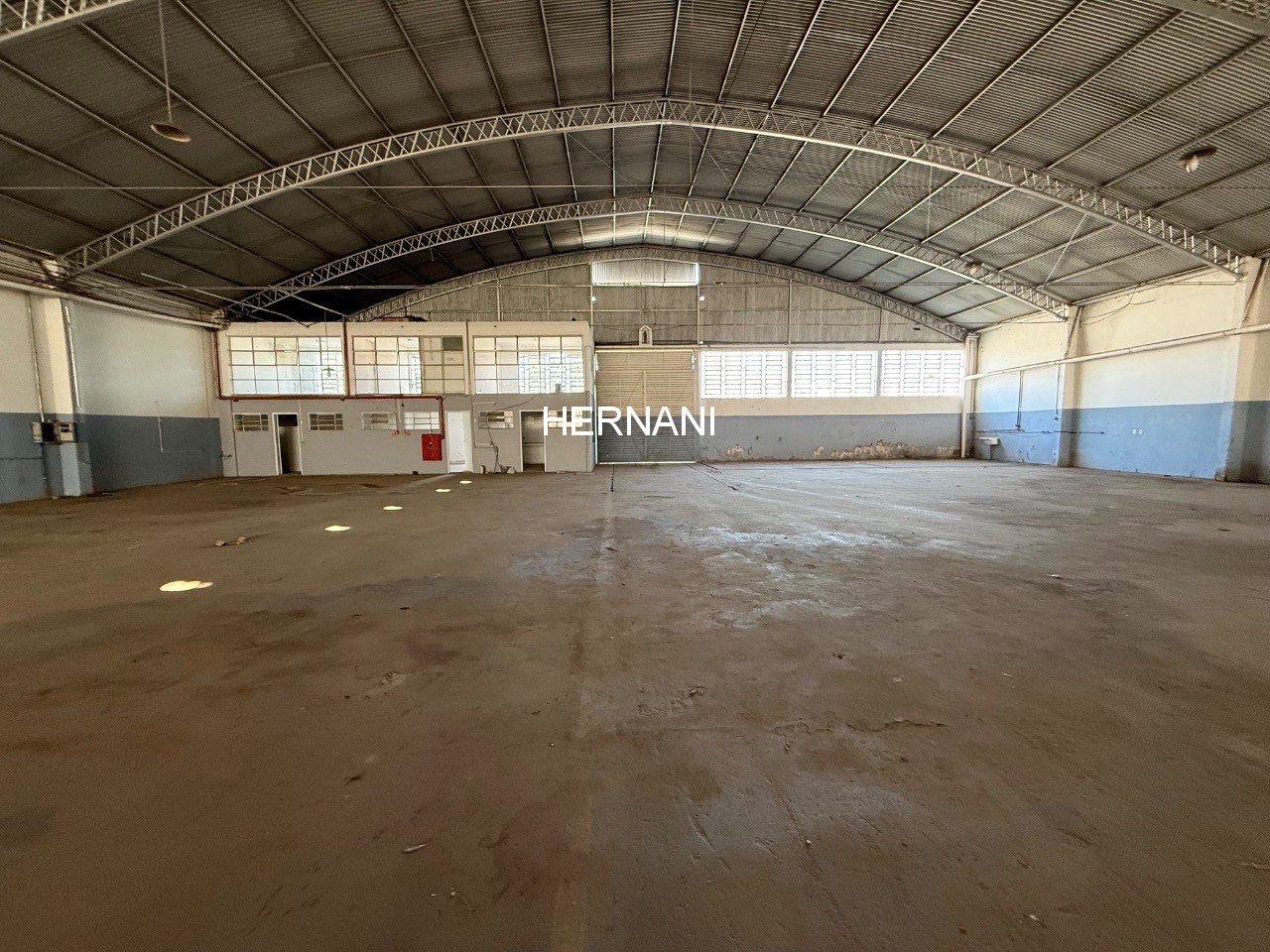 Depósito-Galpão, 1200 m² - Foto 1