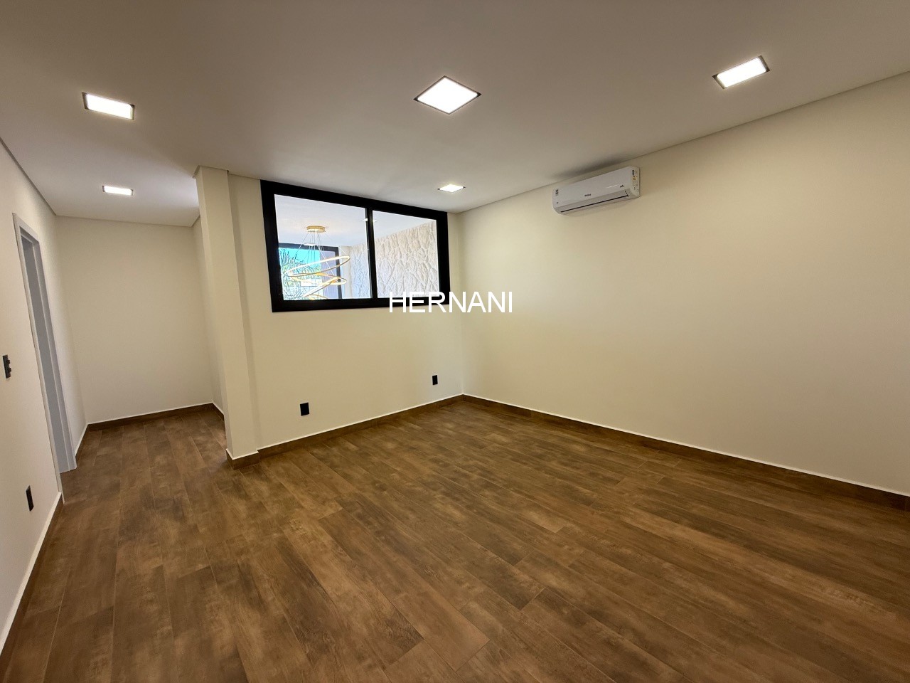 Casa, 3 quartos, 271 m² - Foto 8