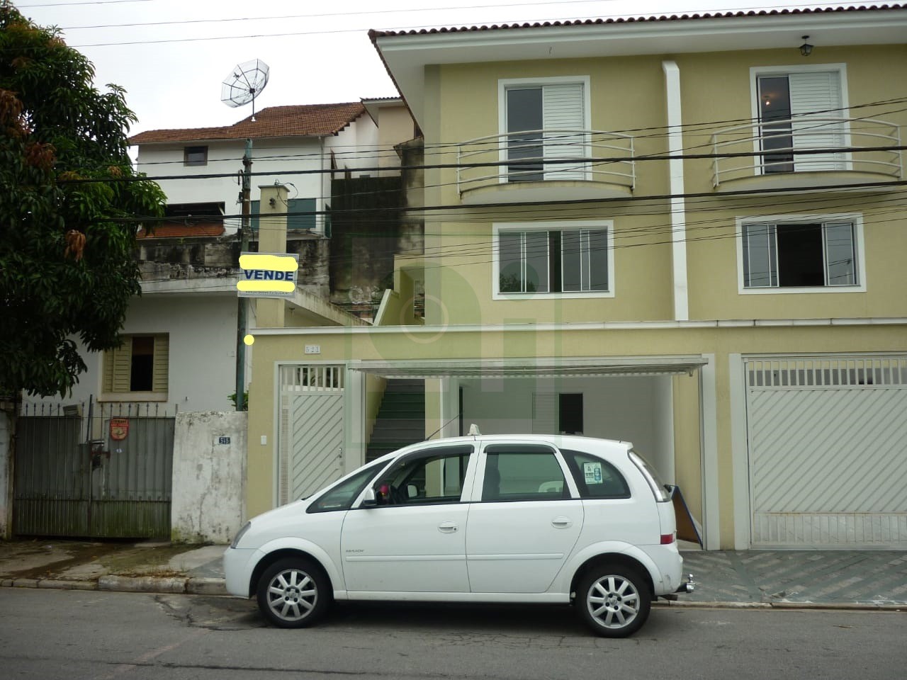 Casa à venda com 3 quartos - Foto 1