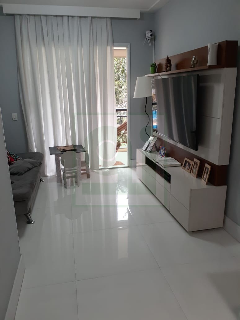 Apartamento à venda com 3 quartos, 78m² - Foto 1