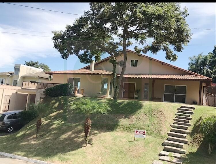 Casa à venda com 5 quartos, 540m² - Foto 1