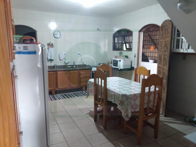 Casa, 2 quartos, 218 m² - Foto 18