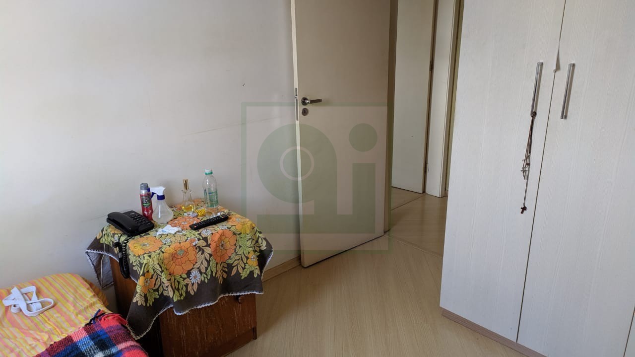 Apartamento à venda com 2 quartos, 64m² - Foto 12