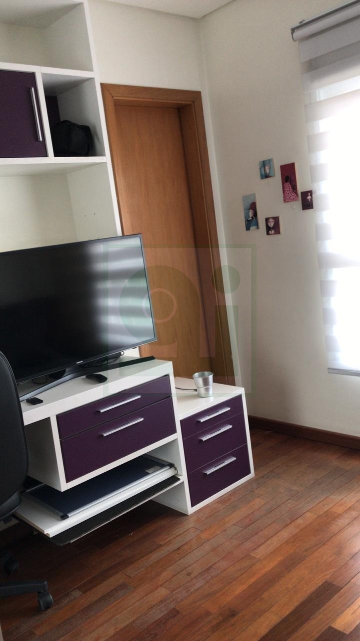 Apartamento à venda com 3 quartos, 155m² - Foto 11